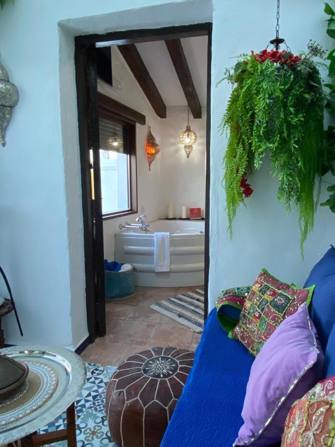 El Escondite De Martina, Aticos Romanticos Setenil De Las Bodegas Exterior photo