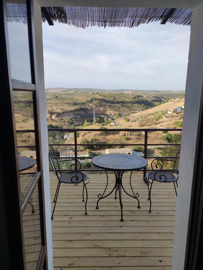 El Escondite De Martina, Aticos Romanticos Setenil De Las Bodegas Exterior photo
