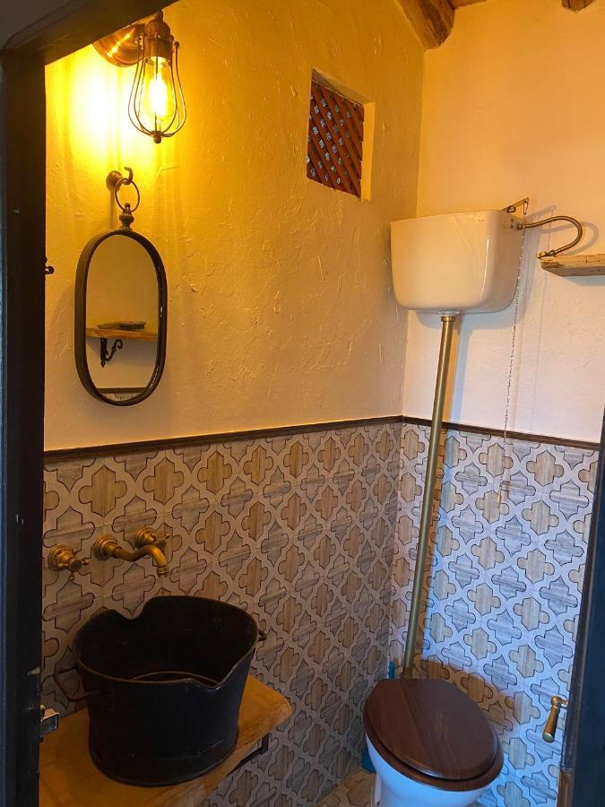 El Escondite De Martina, Aticos Romanticos Setenil De Las Bodegas Exterior photo