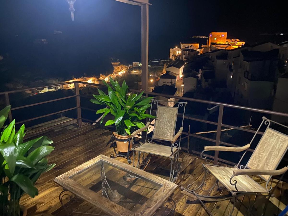 El Escondite De Martina, Aticos Romanticos Setenil De Las Bodegas Exterior photo